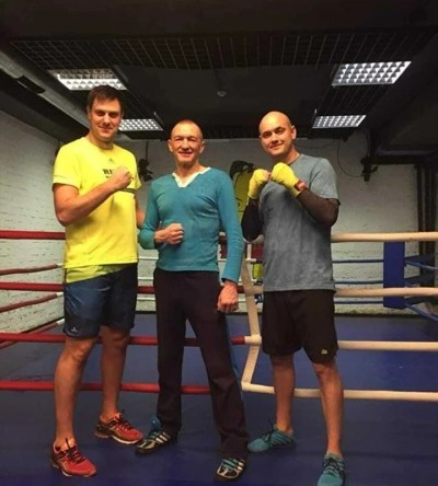 Тренировки по боксу групповые  Клуб единоборств "Груша" (12 тренировок) - купить в Сангишах